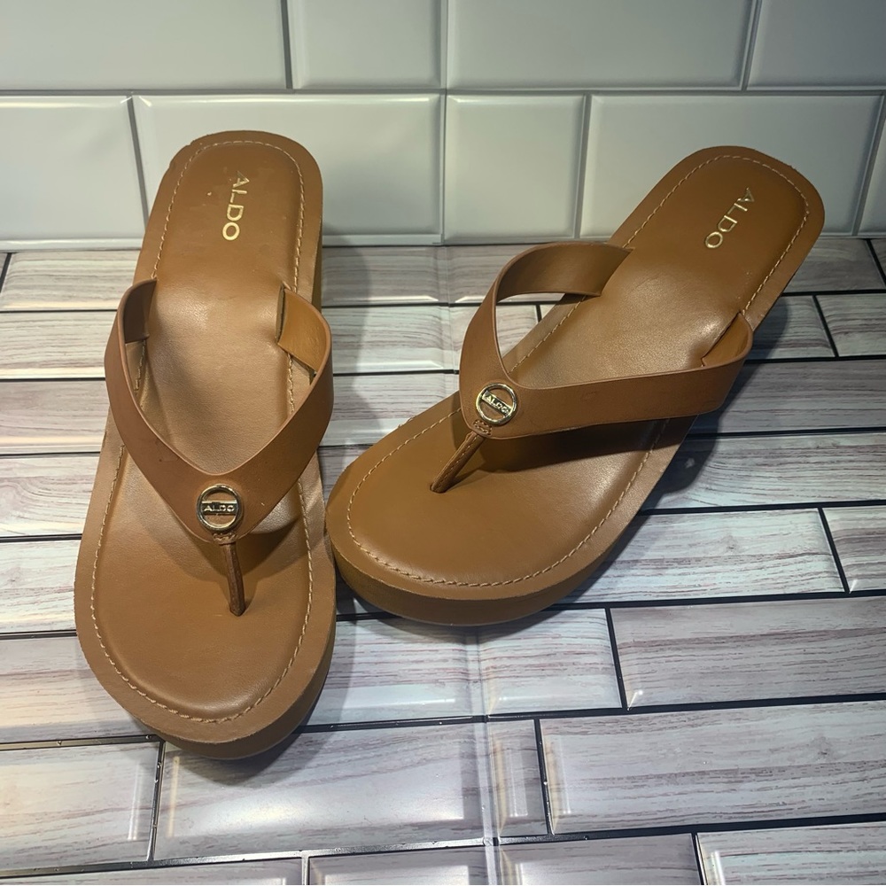 Aldo Brown Platform Wedge Sandals Women’s Size 9
